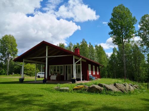 Sunne Municipality House | Nybyggd stuga i naturskönt läge