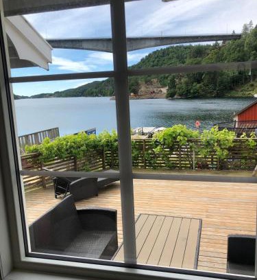 Al Municipality Villa | Nydelig hus rett ved sjøen - Wifi
