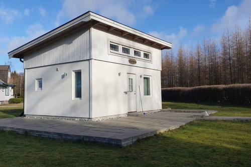 Vaxtorp House | Nyhem stugan