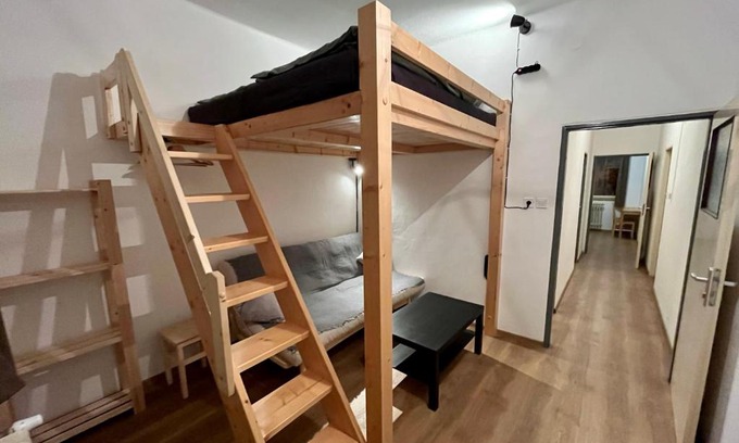 Susice Apartment | O Tom Nevim