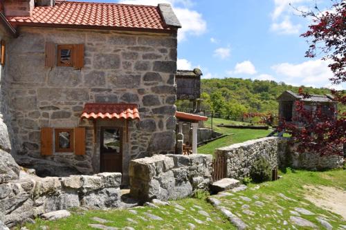 A Lama House | O XARDÍN DA FRAGA