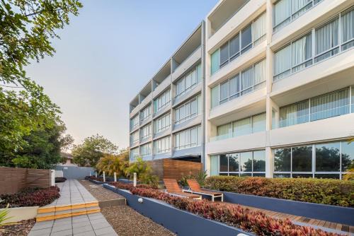 Nelson Bay Apartment | Oaks Nelson Bay Lure Suites