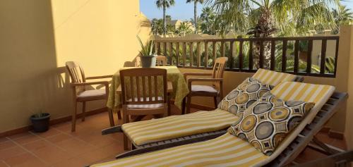 Corralejo Apartment | Oasis Waves House Papagayo