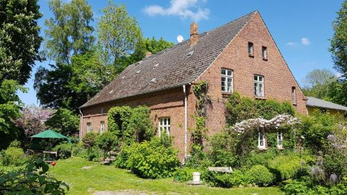Behren-Luebchin Apartment | Oberstübchen im Alten Pfarrhof