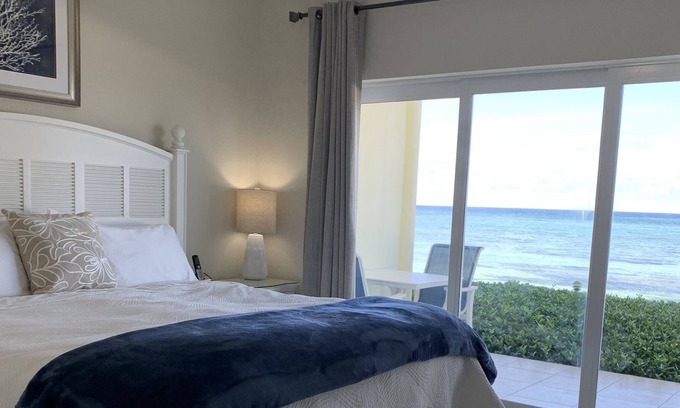 Colliers Bay Condo | Ocean Front, Castaways Cove #116 - Beach Front!, Beach Front - Cayman Islands