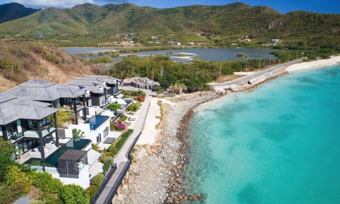 Fryes Beach Villa | Ocean front modern three bedroom apartment in e spectacular resort