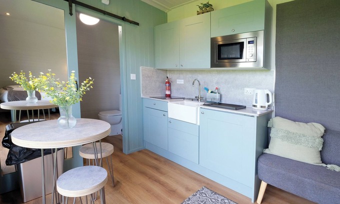 Baglan Cabin | Ocean View 5 - 1 Bed Pod - Llanrhidian