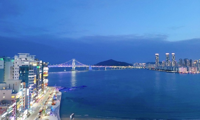 Suyeong-Gu Apartment | Ocean View - Charming 1-bedroom apartment with AC and WiFi in enchanting Busan