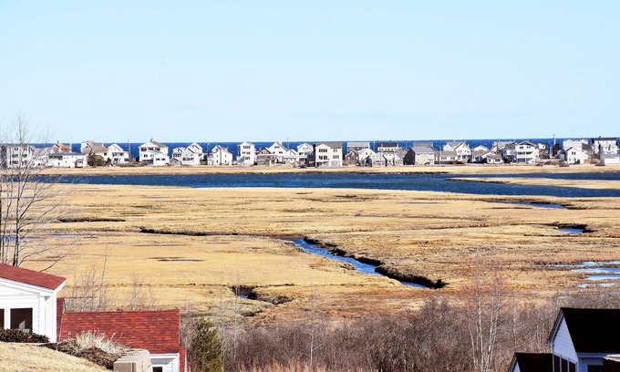 Wells Condo | Ocean View Condo - 3 min from beach! Location, Location, Location!