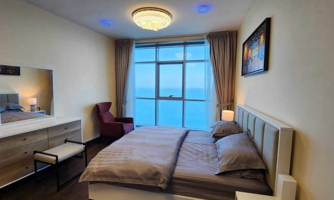 Rumailah Apartment | Ocean View Family friendly two bedroom apartment right opposite the Ajman Sea!