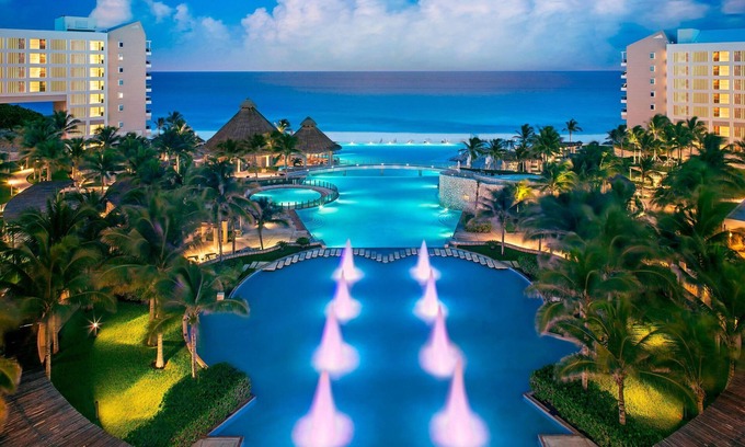 La Isla Resort | Ocean View Studio with Kitchenette