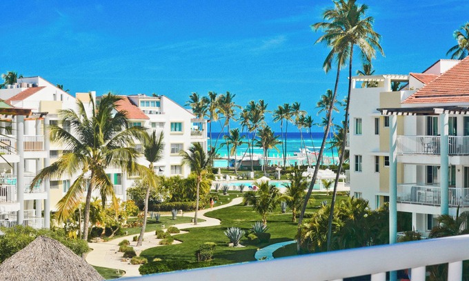 El Cortecito Condo | Oceanfront 2Bd/2Ba Penthouse Condo