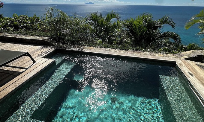 Indigo Bay Apartment | Oceanfront AMAZING apartment in indigo bay