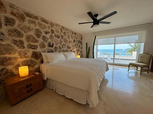 Zona Hotelera Apartment | Oceanfront Boutique Suites & Studios in Cancun - Casa Playa Tortugas