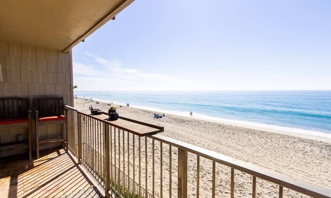 Carlsbad Village Condo | Oceanfront Condo on Sand, Walk to Carlsbad Village