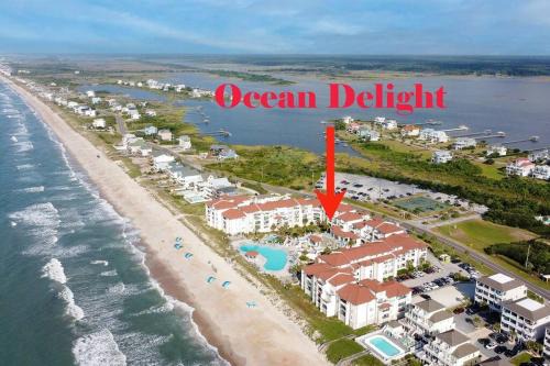 North Topsail Beach Apartment | Oceanfront Resort! at Ocean Delight!