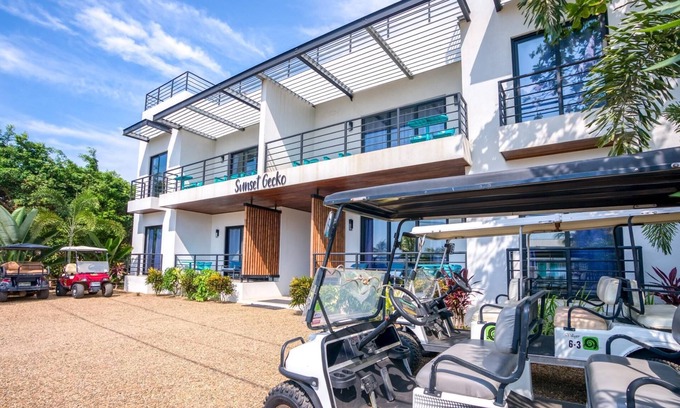 Placencia Condo | Oceanfront Sunset Gecko Condo - Second Floor 2A