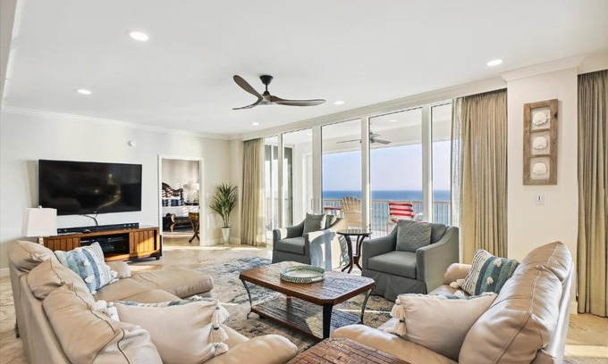 Holiday Isle Apartment | Oceania 407 Condo Destin Condo