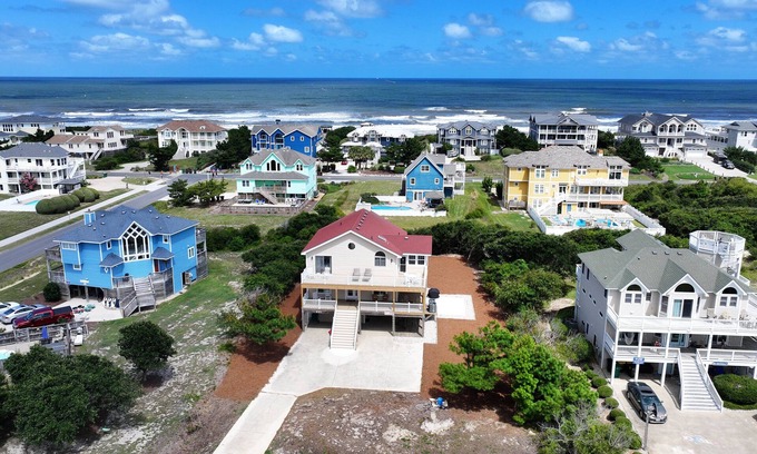 Whalehead Beach House | Oceanside, Close to Beach and Shopping! - WW921, Seafive