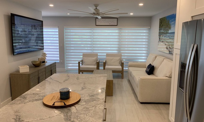 Key Largo House | Oceanside Key Largo Townhome, Private Marina, pools, Tennis and Golf Cart