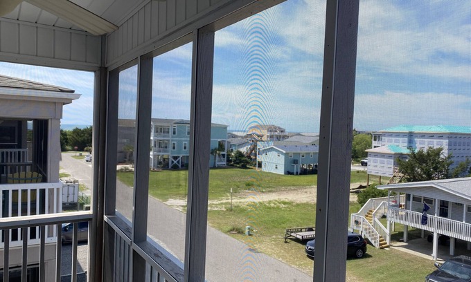 Sunset Beach Condo | OCEANVIEW, 3 MIN WALK TO BEACH, KID-FRIENDLY, LINENS INCLUDED, FULLY STOCKED