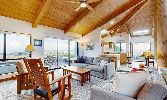 Sea Ranch House | Oceanview bluff home with private hot tub, shared pool, saunas, tennis, & EVC