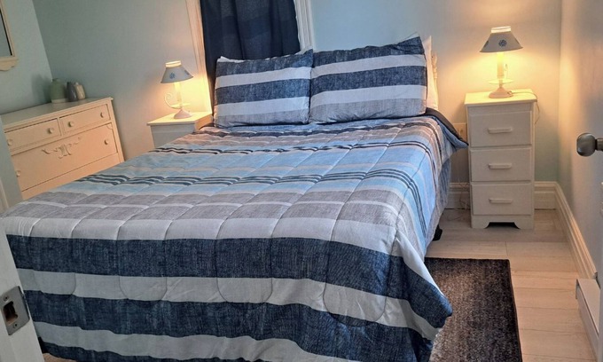 Back Bay Cottage | Oceanview Charming 3-bedroom cottage with WiFi in delightful Back Bay