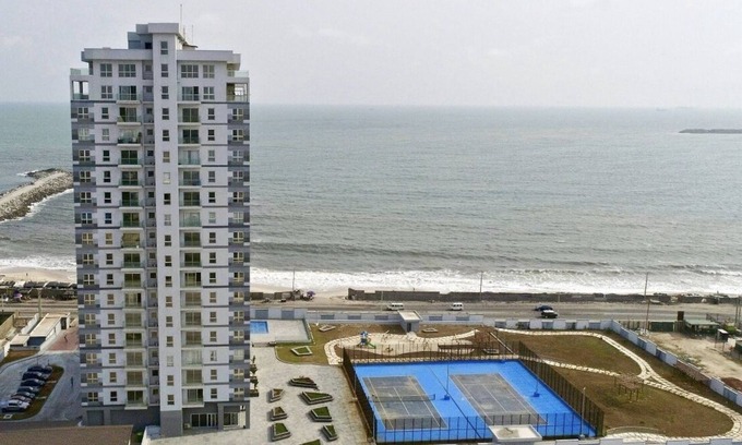 Ofin Apartment | Oceanview Smart Home with Pool in Oniru-Lekki 1