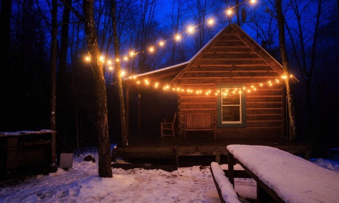 Labelle Cabin | Off the Grid log Cabin in 100 Acres