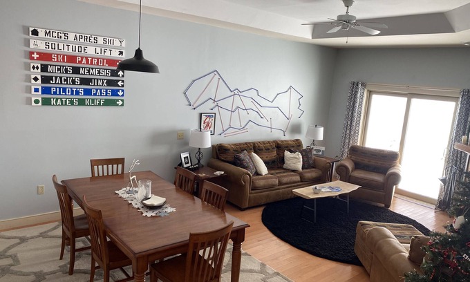 Ludlow Condo | OKEMO SKI IN/OUT. WALK TO Solitude Lifts, Pool/Hottubs,bar,free e-car charging