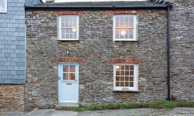 St. Mawes Cottage | Old Fisherman's Cottage with Sun Deck Offering Sea Views of St Mawes Harbour