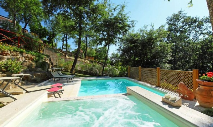 San Feliciano House | Oleandra sul Lago by Interhome