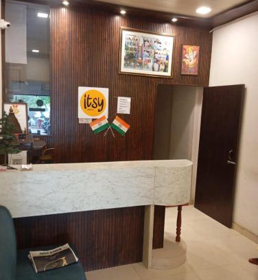 Mathura Hotel | Om pushp residency