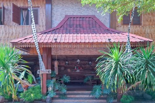 Salatiga Hotel | Omah Kampoeng Near UKSW Salatiga Mitra RedDoorz