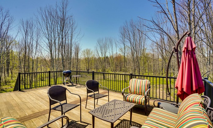 Phoenix House | On-Site ATV Trails: Central New York Getaway!