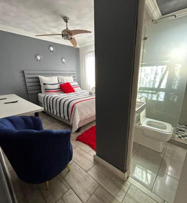 Parow House | On Wynne Guest House