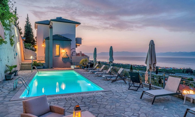 Xylokastro-Evrostina House | Onar Zin Seabliss - Iro Pool Bliss Getaway