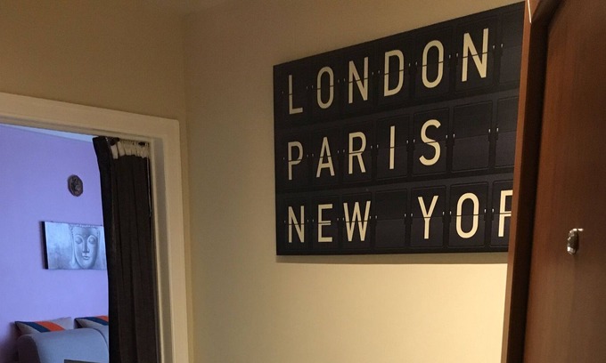 Laken Apartment | One Bedroom Apartment Near ATOMIUM