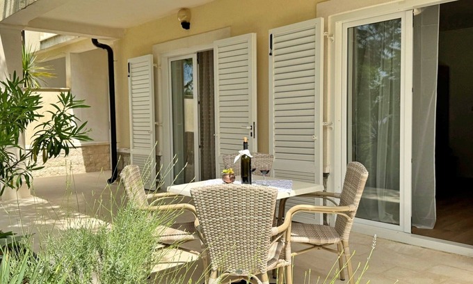Silo Apartment | One bedroom apartment near beach Šilo, Krk (A-18704-b)