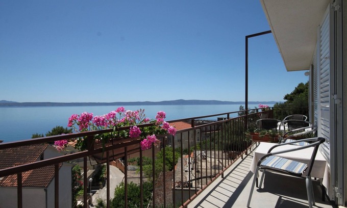 Podgora Apartment | One bedroom apartment with balcony and sea view Podgora, Makarska (A-6774-c)