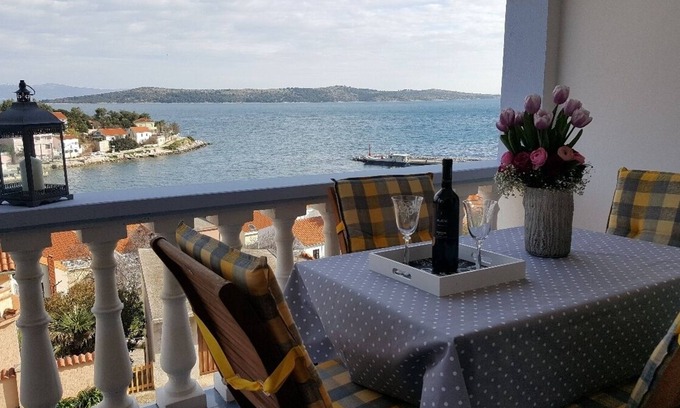 Island Dugi Otok Apartment | One bedroom apartment with terrace and sea view Sali, Dugi otok (A-890-e)