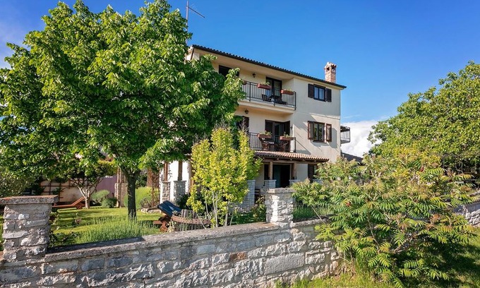 Flengi Apartment | One bedroom apartment with terrace Flengi, Poreč (A-7179-b)