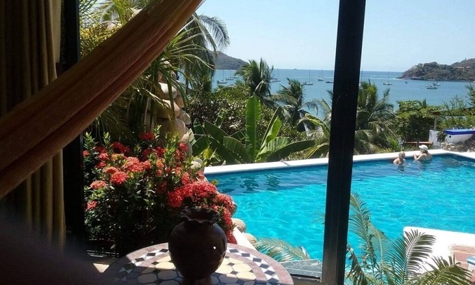 Playa la Madera Condo | One bedroom condo with amazing views of the bay