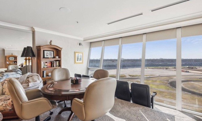 Fort Worth Apartment | ONE-in-a-LifeTime SPEEDway Experience Pool Access