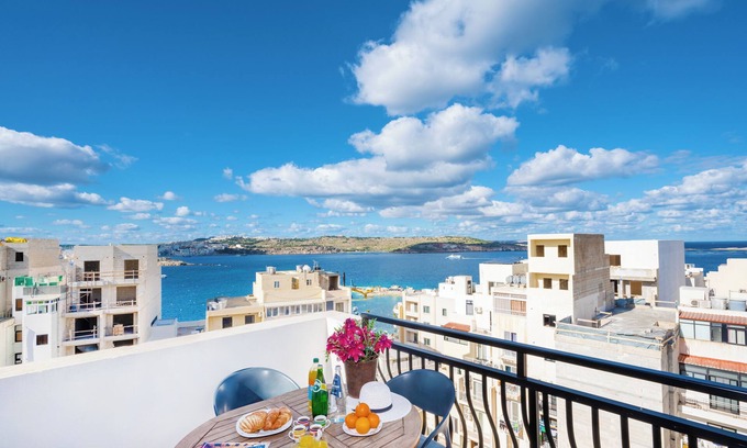 Bugibba Apartment | One of our great Apartments Bugibba Malta: Romantic Penthouse Malta