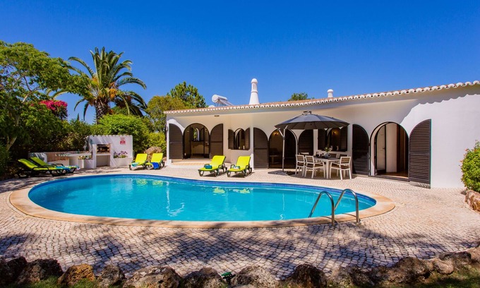 Carvoeiro Villa | One of our most popular and charming villas in Carvoeiro