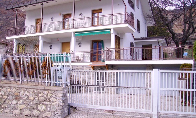 Aosta Apartment | One step for Aosta, two for the whole Valley. Quiet, comfortable for 6 people
