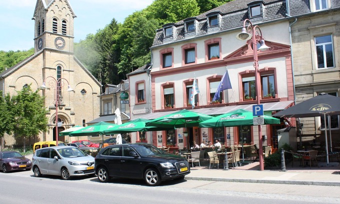 Larochette Hotel | Op Der Bleech