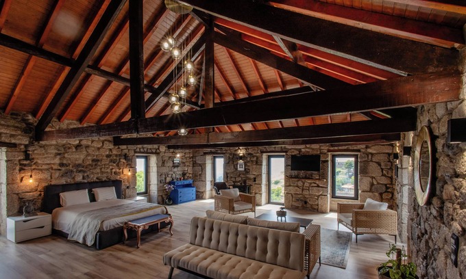 Lamego House | Open Space House with jacuzzi in Lamego, 5 minutes from the city center