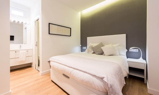 Palacio Apartment | Opera Plaza